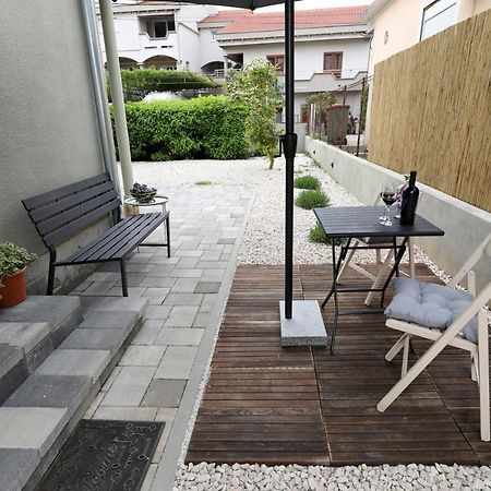 Apartment And Room Mare Задар Екстериор снимка
