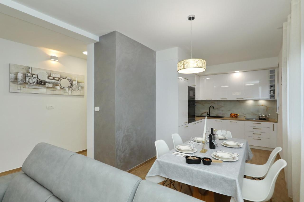 Apartment And Room Mare Задар Екстериор снимка